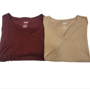 V-Neck T-Shirts in Burgundy and Beige